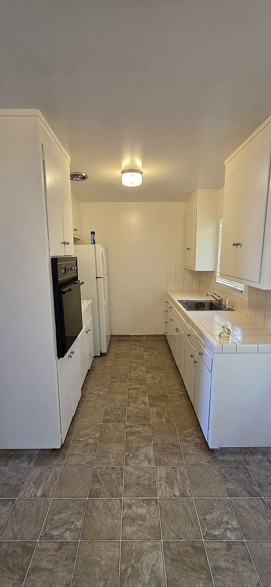2119 Central Ave photo 5