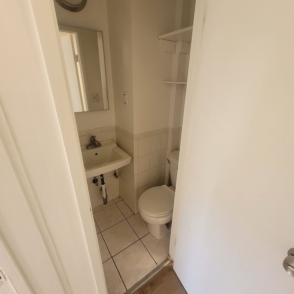 635 10th St Oakland, CA 94607 photo 2