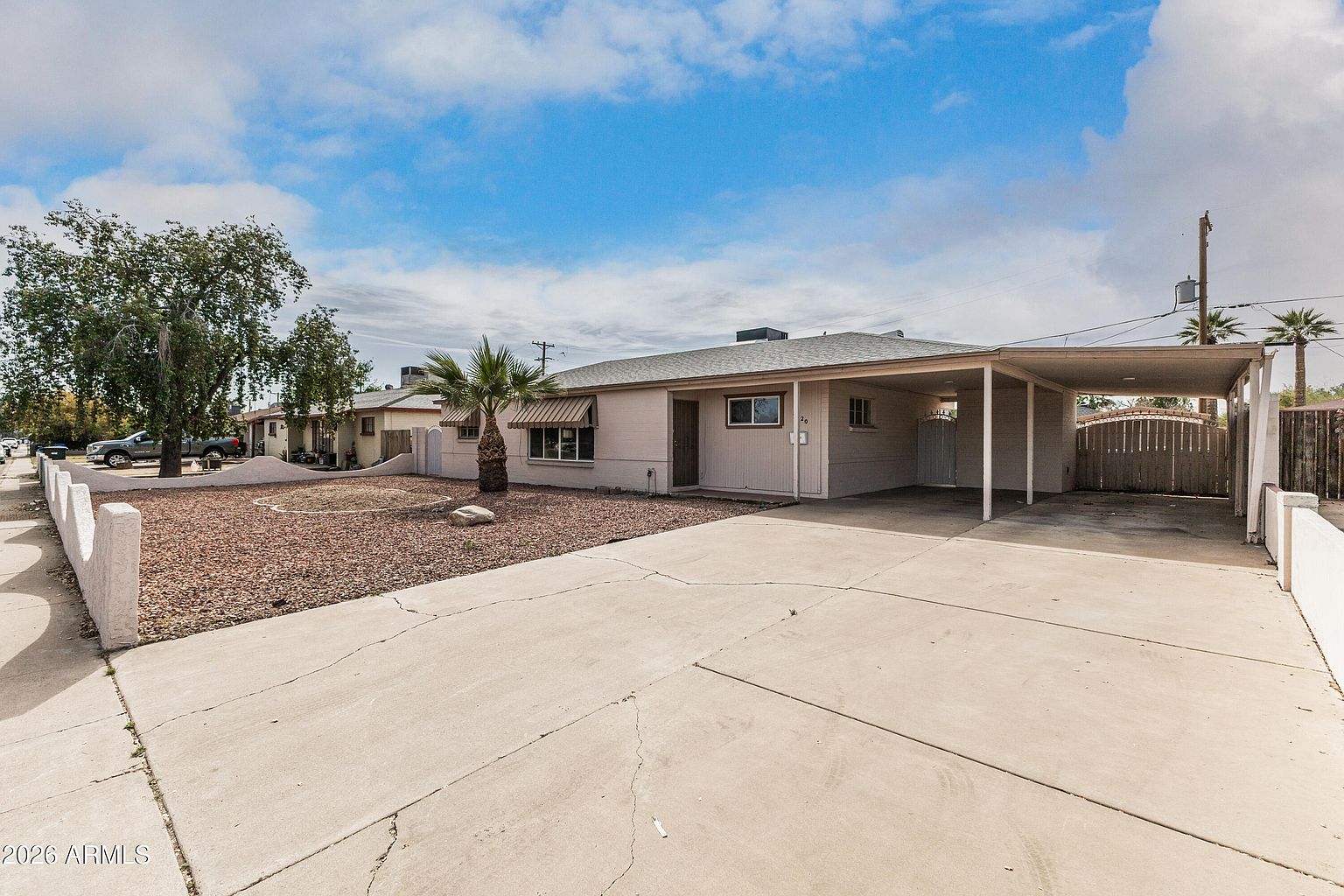 5620 N 19th Ave Phoenix, AZ 85015 photo 2