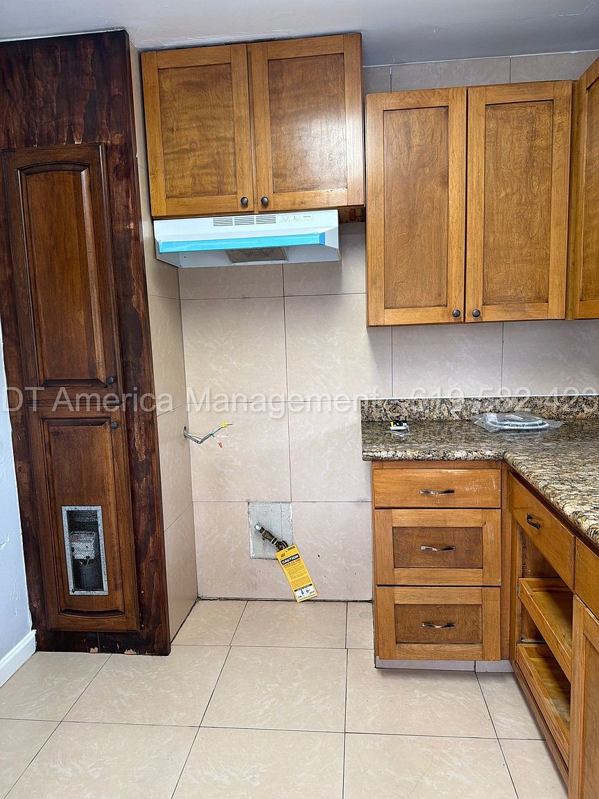 4270 48th St #1/2 photo 3