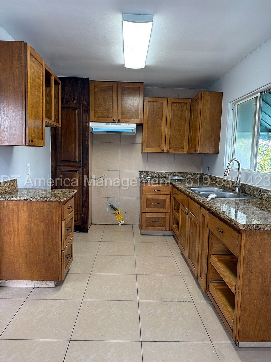 4270 48th St #1/2 photo 2