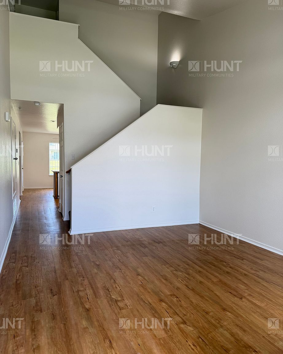237 Inchon St photo 4