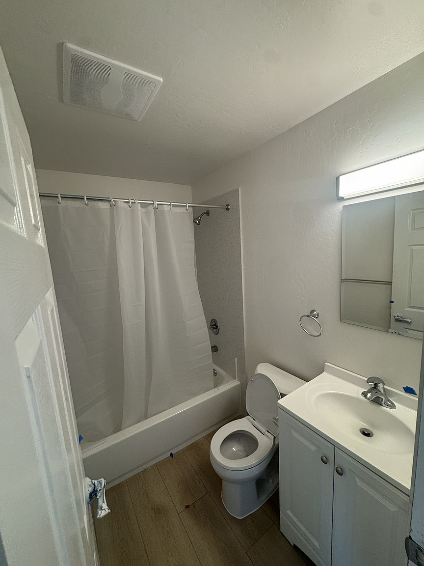 2022 36th Ave photo 4