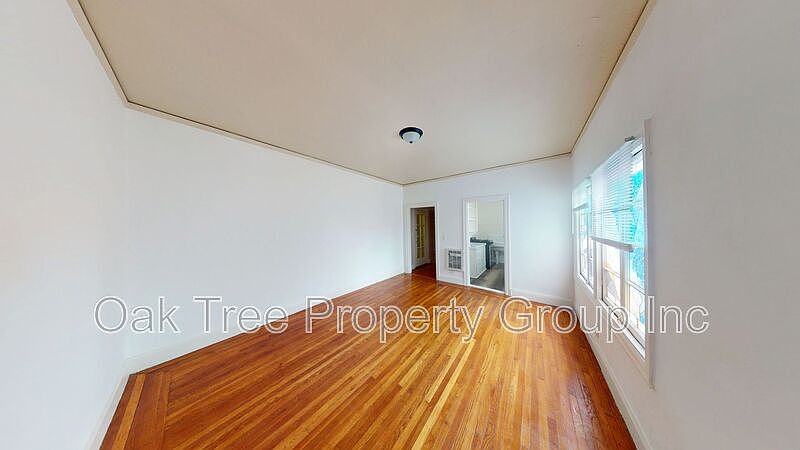 3505 Kempton Way unit 4 photo 5