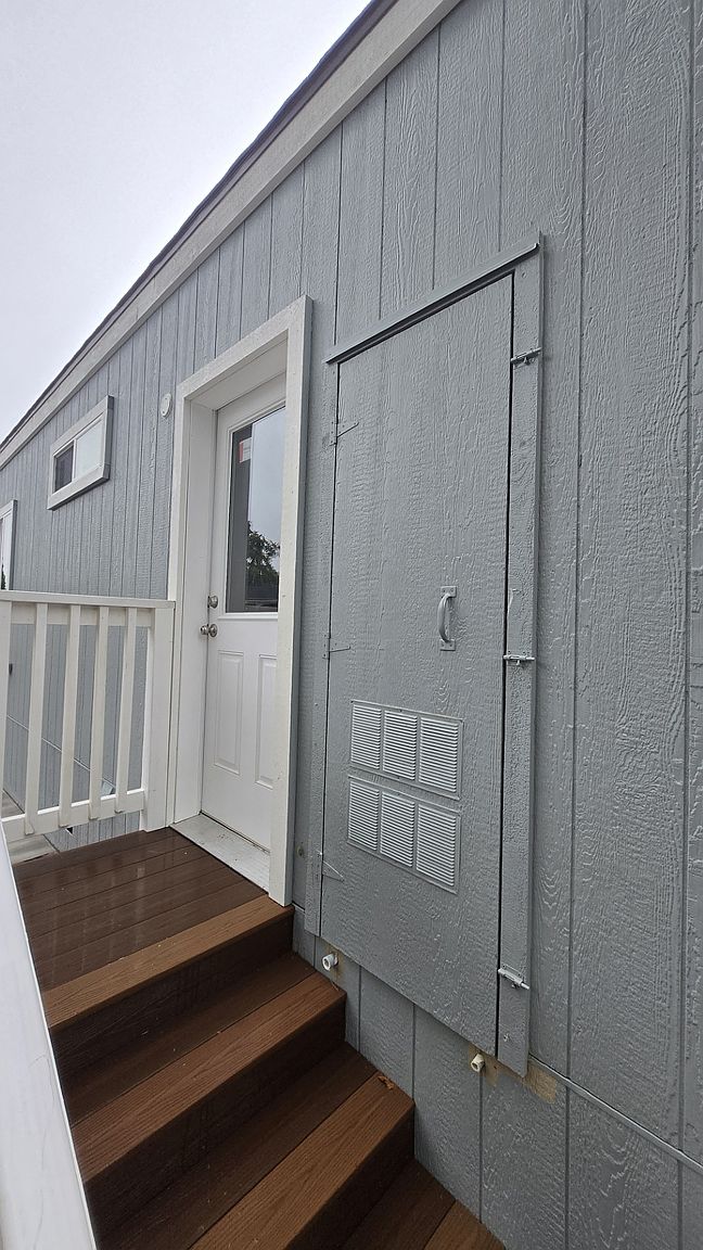 1119 Dale Ct photo 2