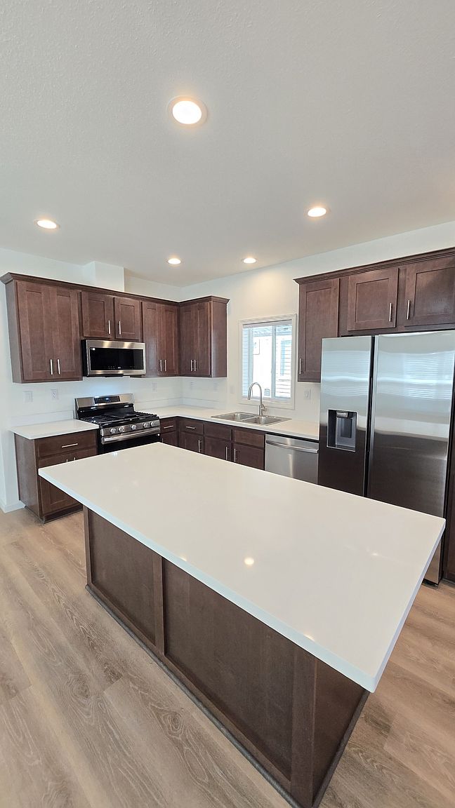 1119 Dale Ct photo 5
