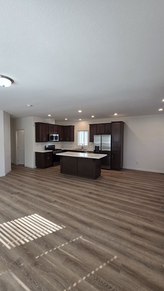 1119 Dale Ct photo 3