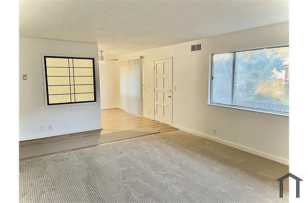 4345 Rilea Way photo 2