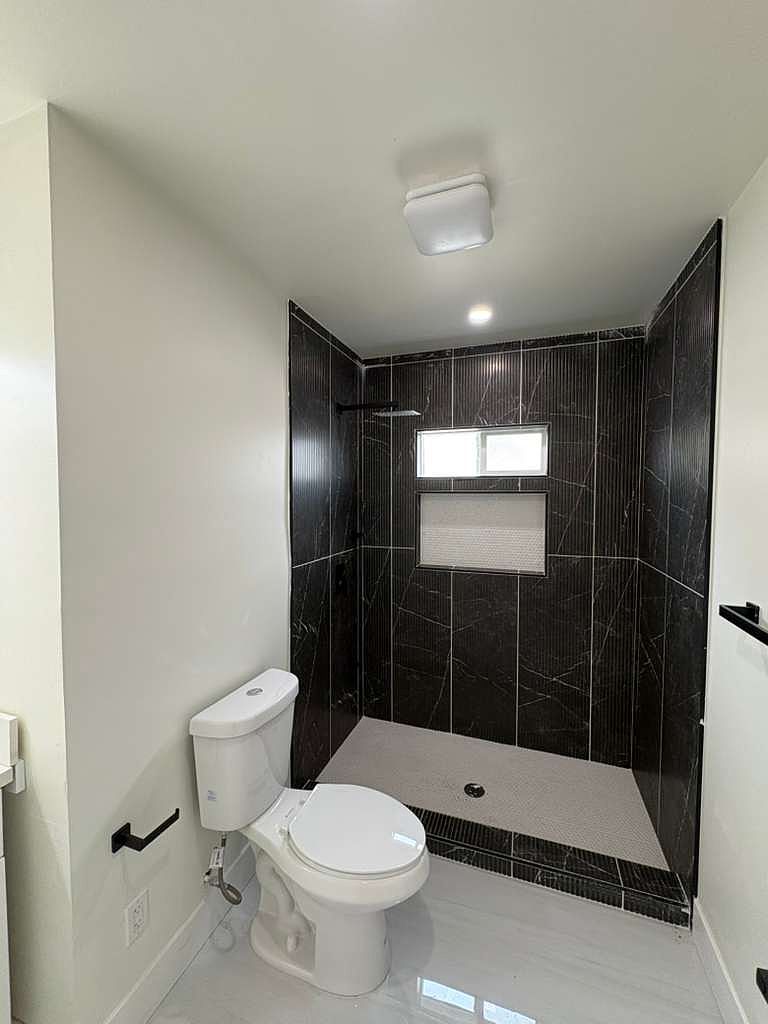 3637 Nile St photo 3