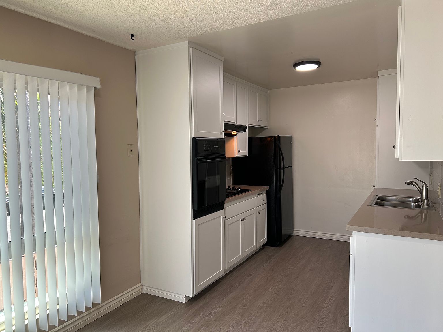 8600 Lemon Ave photo 5
