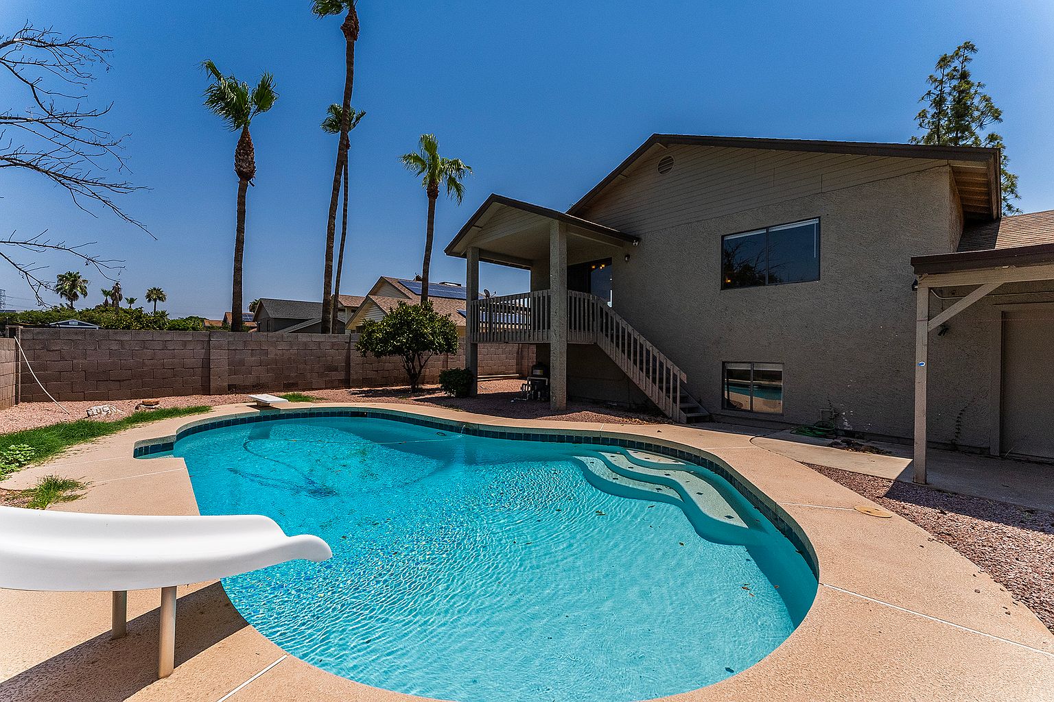3828 E Dulciana Ave photo 2