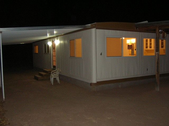 1054 S 3rd St Trailer 4 photo 3