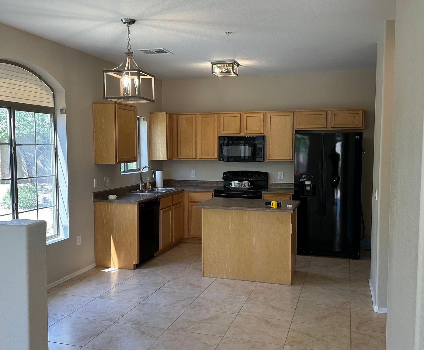 420 N 169th Ave photo 3