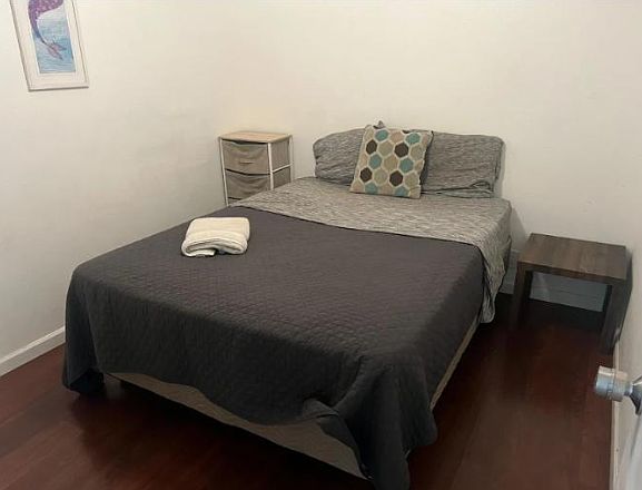 1608 N Old Colony photo 2