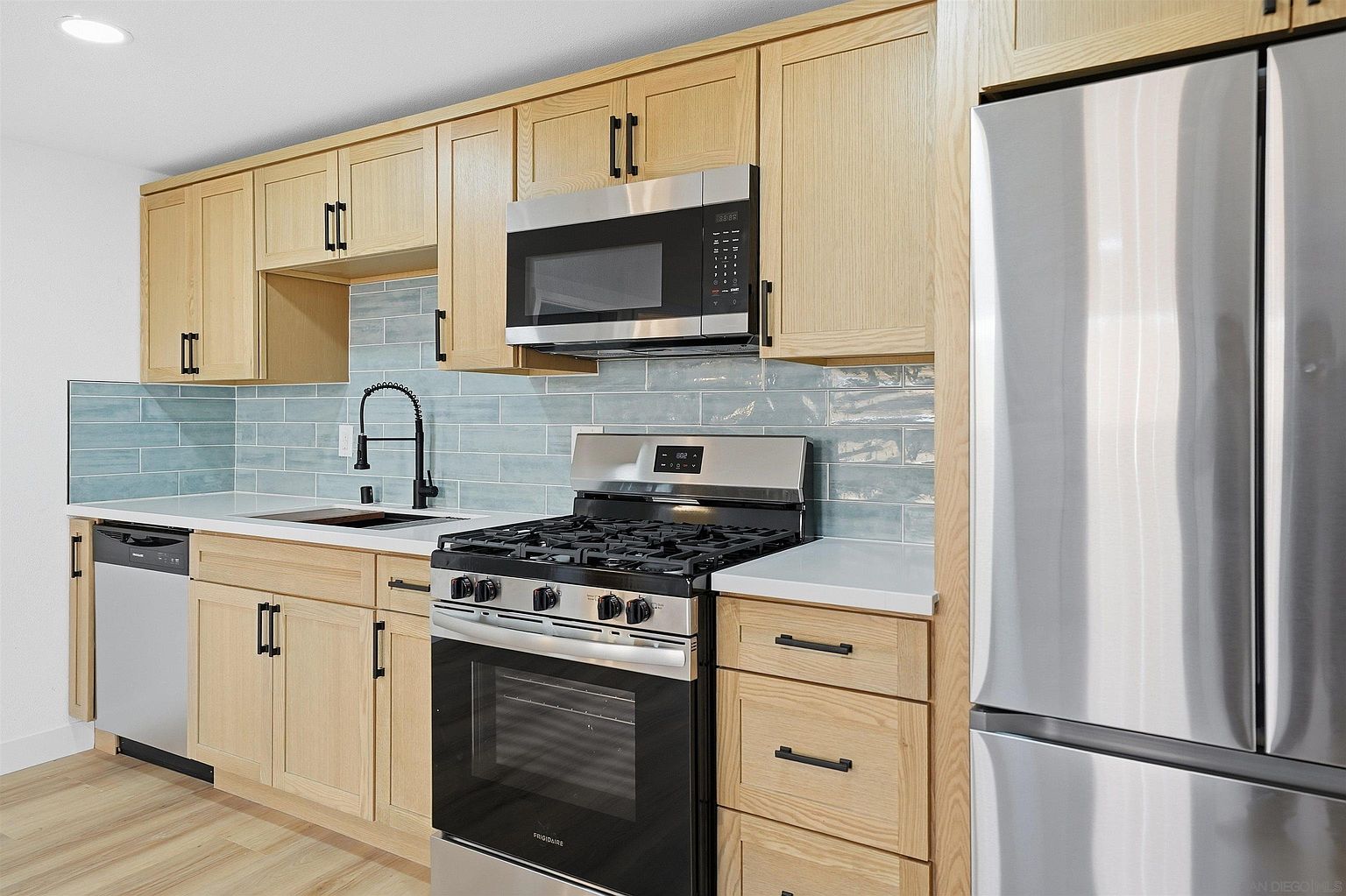 2830 Mission Village Dr photo 4