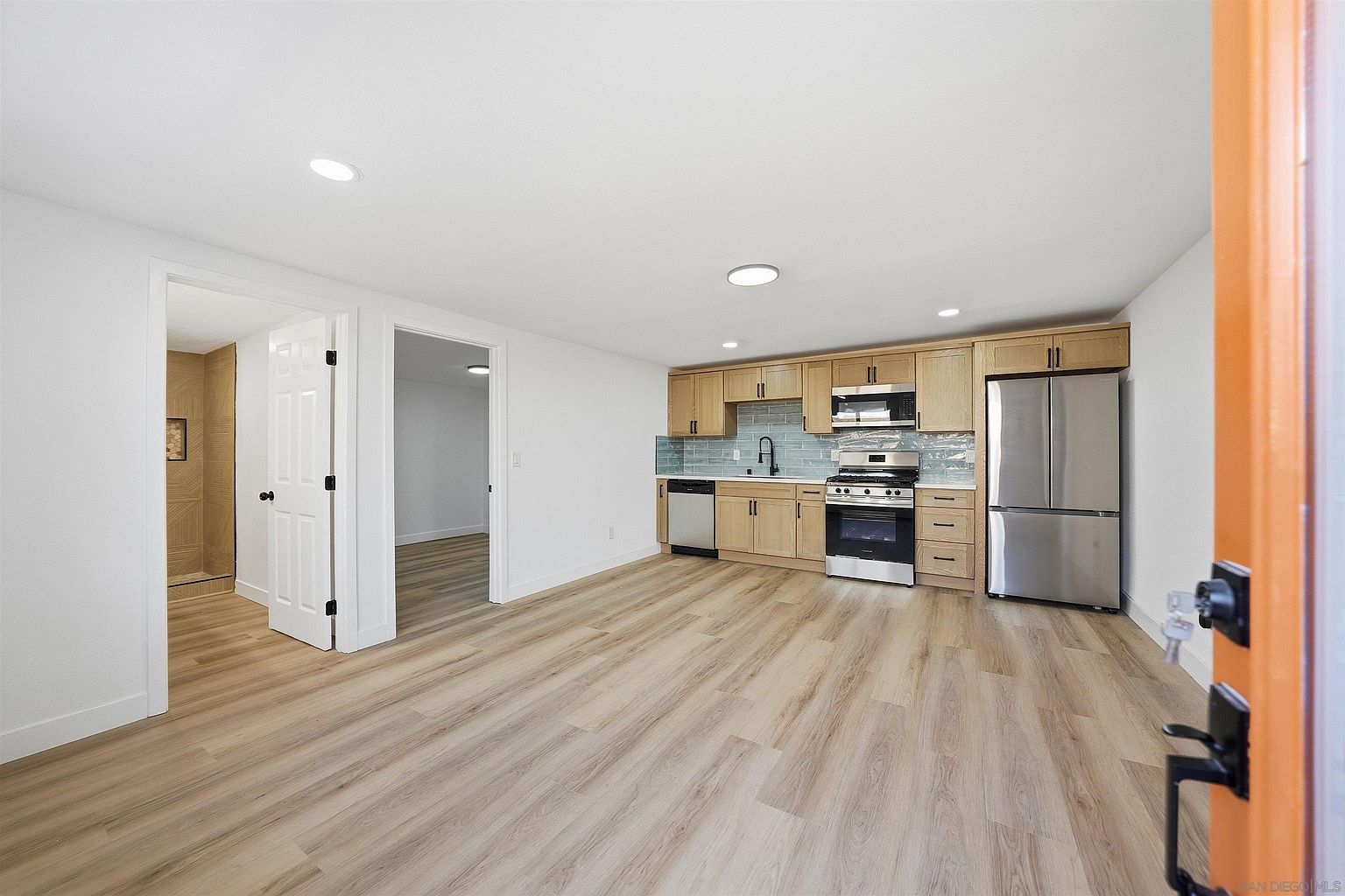 2830 Mission Village Dr photo 2