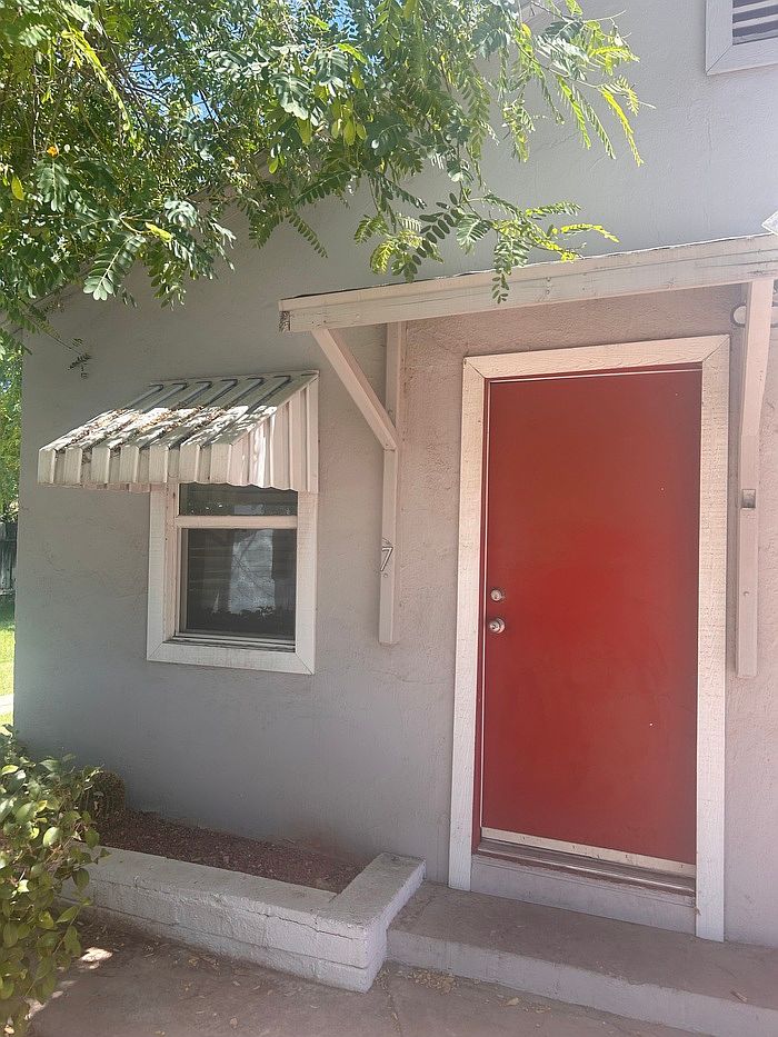 9238 N 7Th Ave photo 2