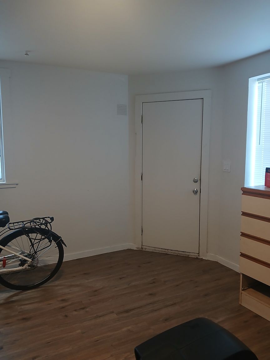 1BR/1BA Other on Central Ave · Alameda photo 5