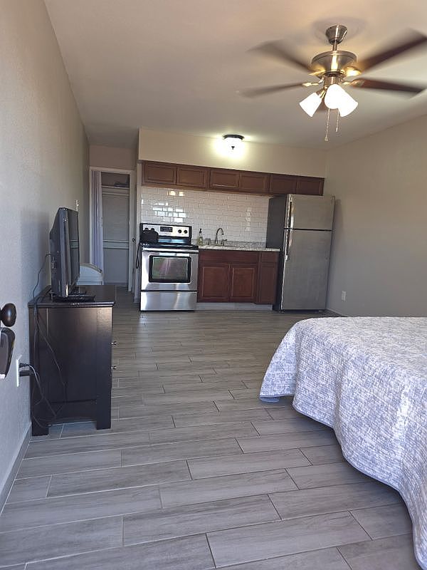 104 E Roosevelt Ave Buckeye, AZ 85326 photo 2