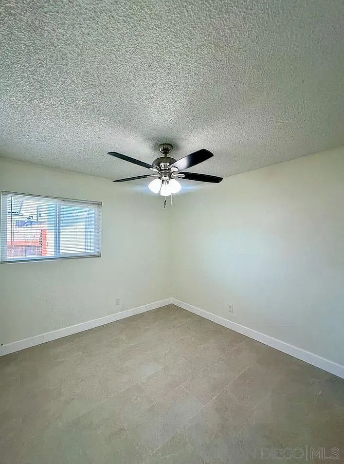 1254 Sumner Ave photo 4