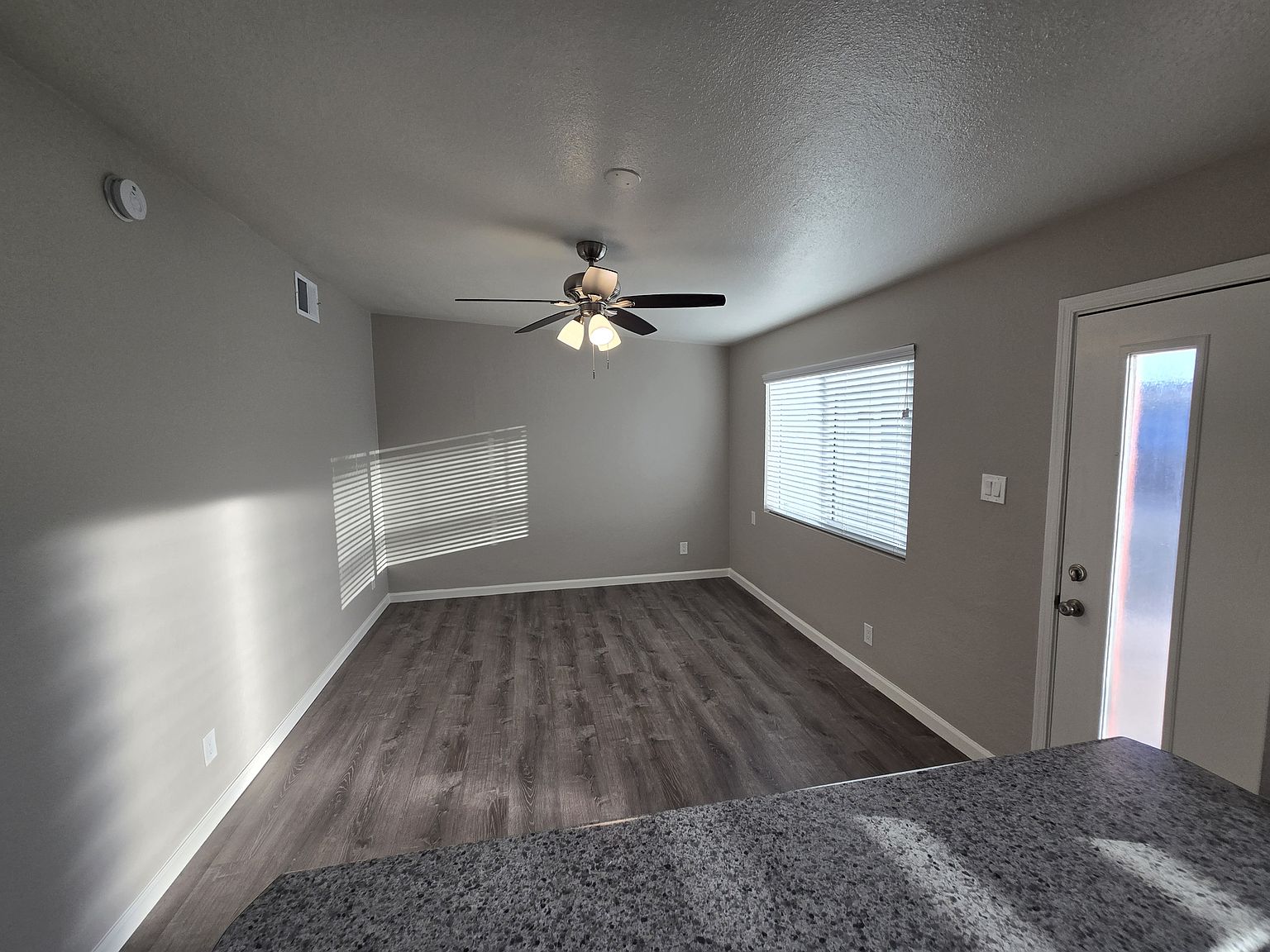7515 N 12th Streetunit 2phoenix Az photo 4