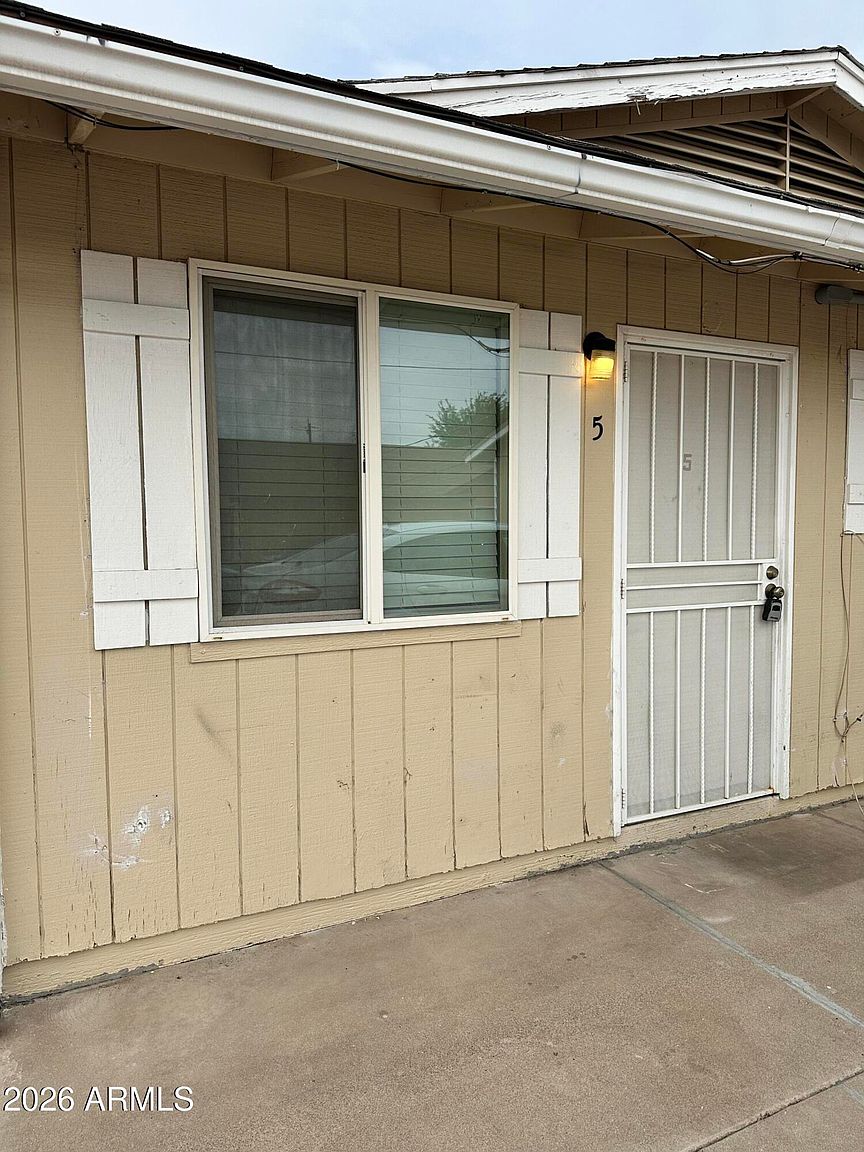 427 E Friar Ave Apache Junction, AZ 85119 photo 2