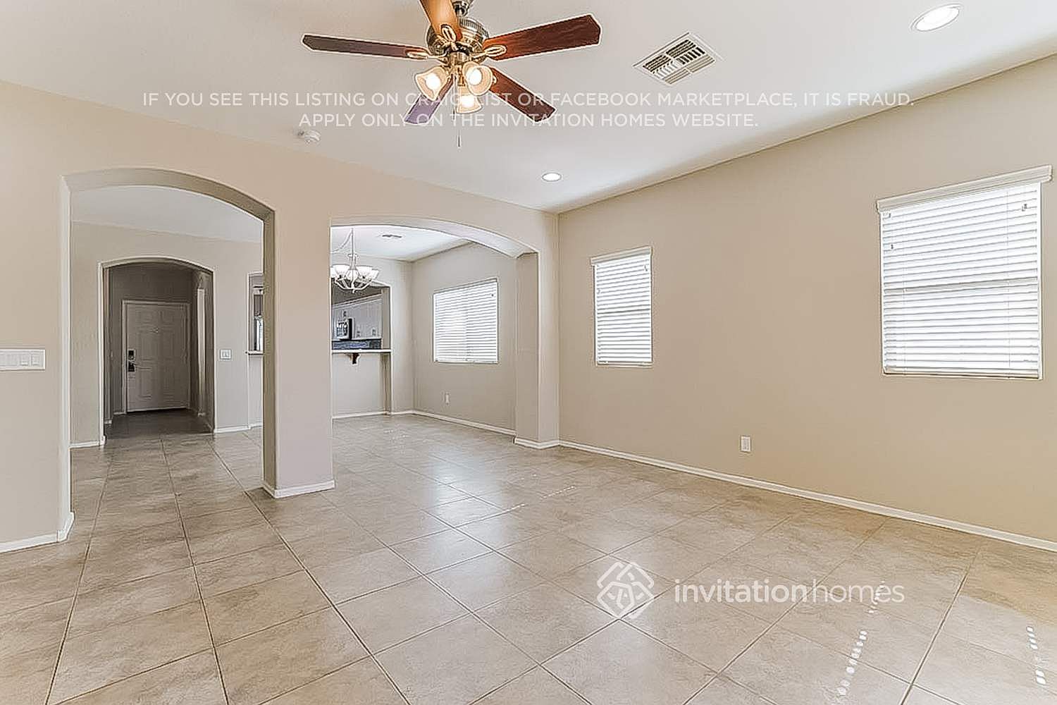 1683 W Matthews Dr photo 3