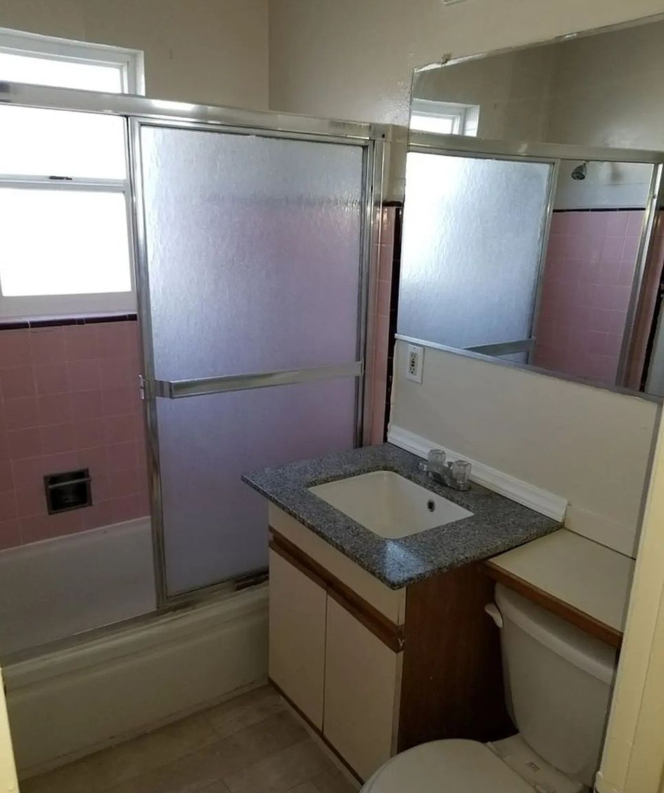 2100 Marlboro Ct unit 1 photo 5
