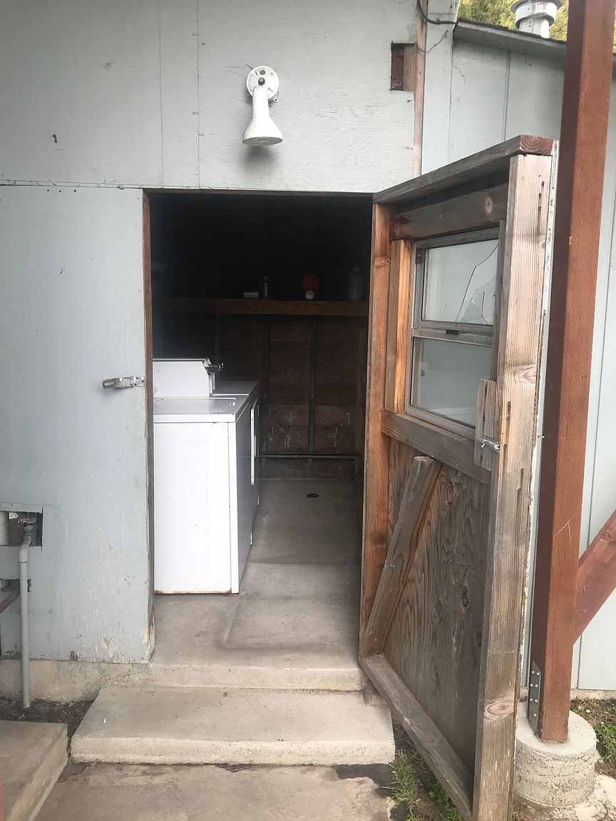 124 Catalpa St photo 5