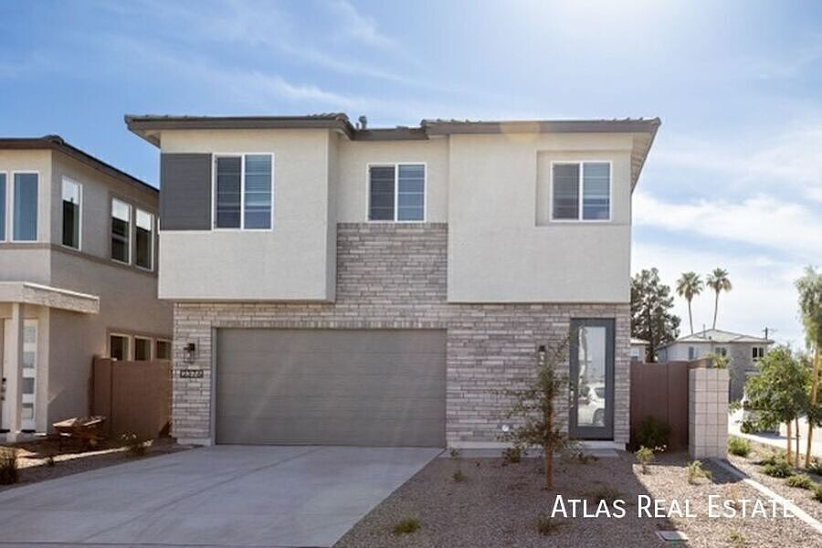 2368 N 79th Pl photo 4