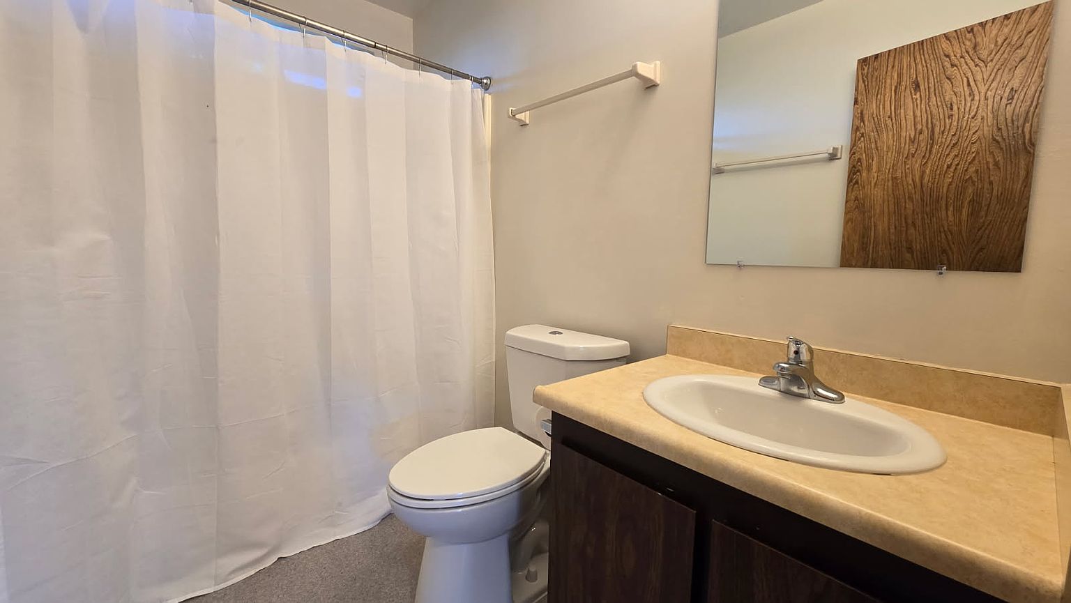 2BR/1BA Apartment on 17th Ave · Santa Cruz photo 3