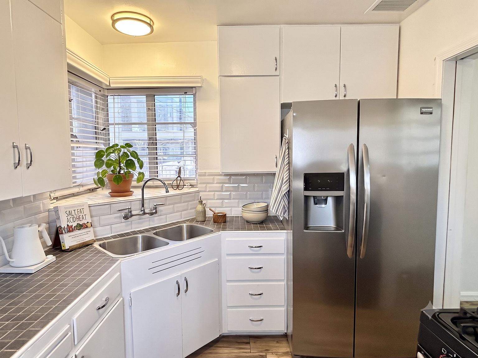 2605 N Virginia Cir, Unit 2605 Rental photo 5