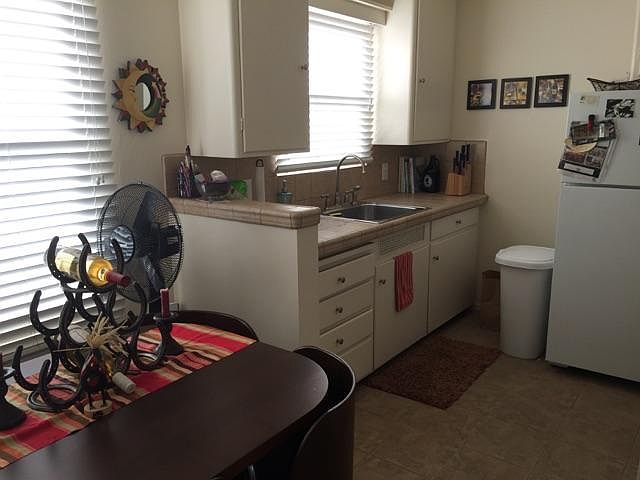 4625-31 Santa Monica Ave photo 4