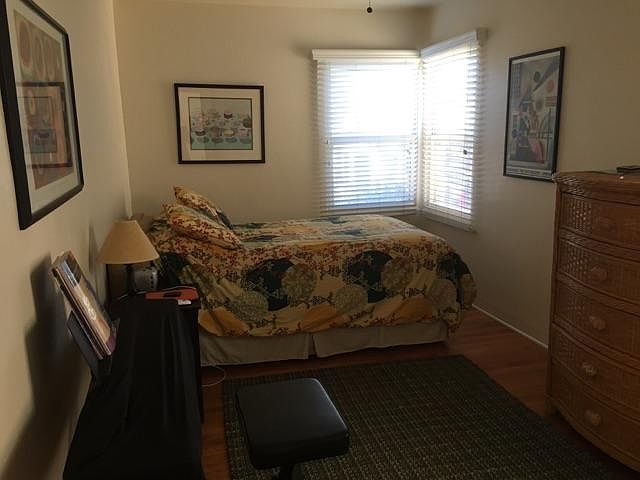 4625-31 Santa Monica Ave photo 3