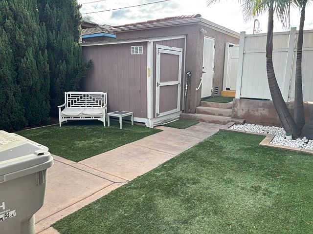 2313 Morena Blvd photo 3