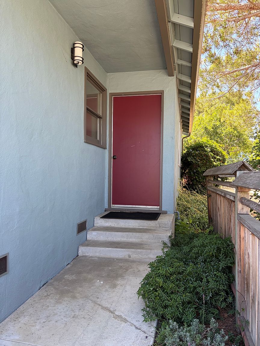 214A Anthony St photo 2