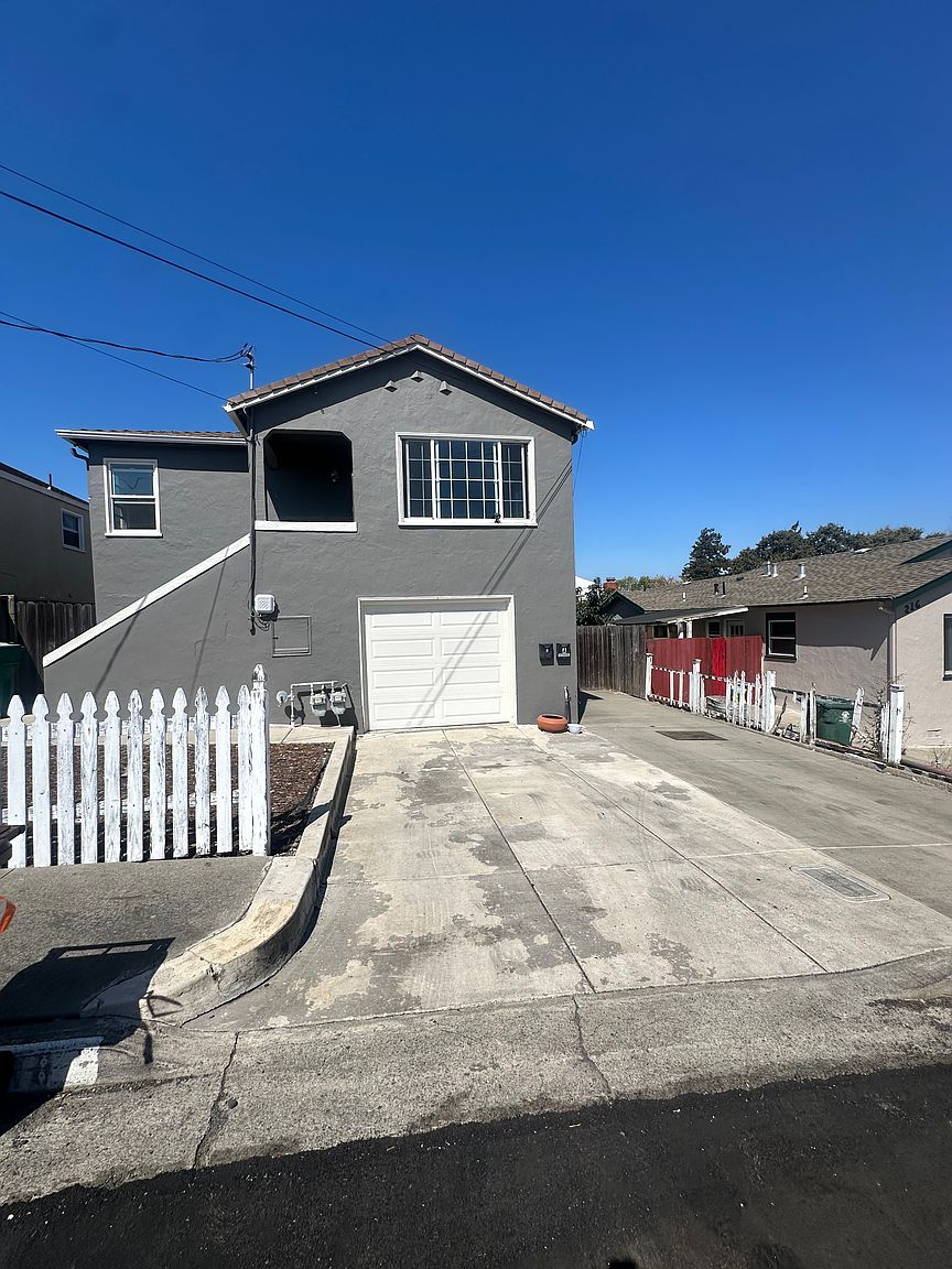 218 Suisun Ave photo 3