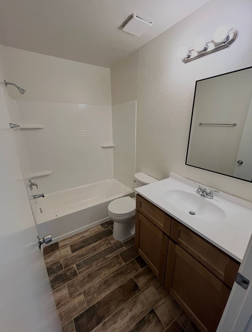 10095 W Tampico Ln photo 2