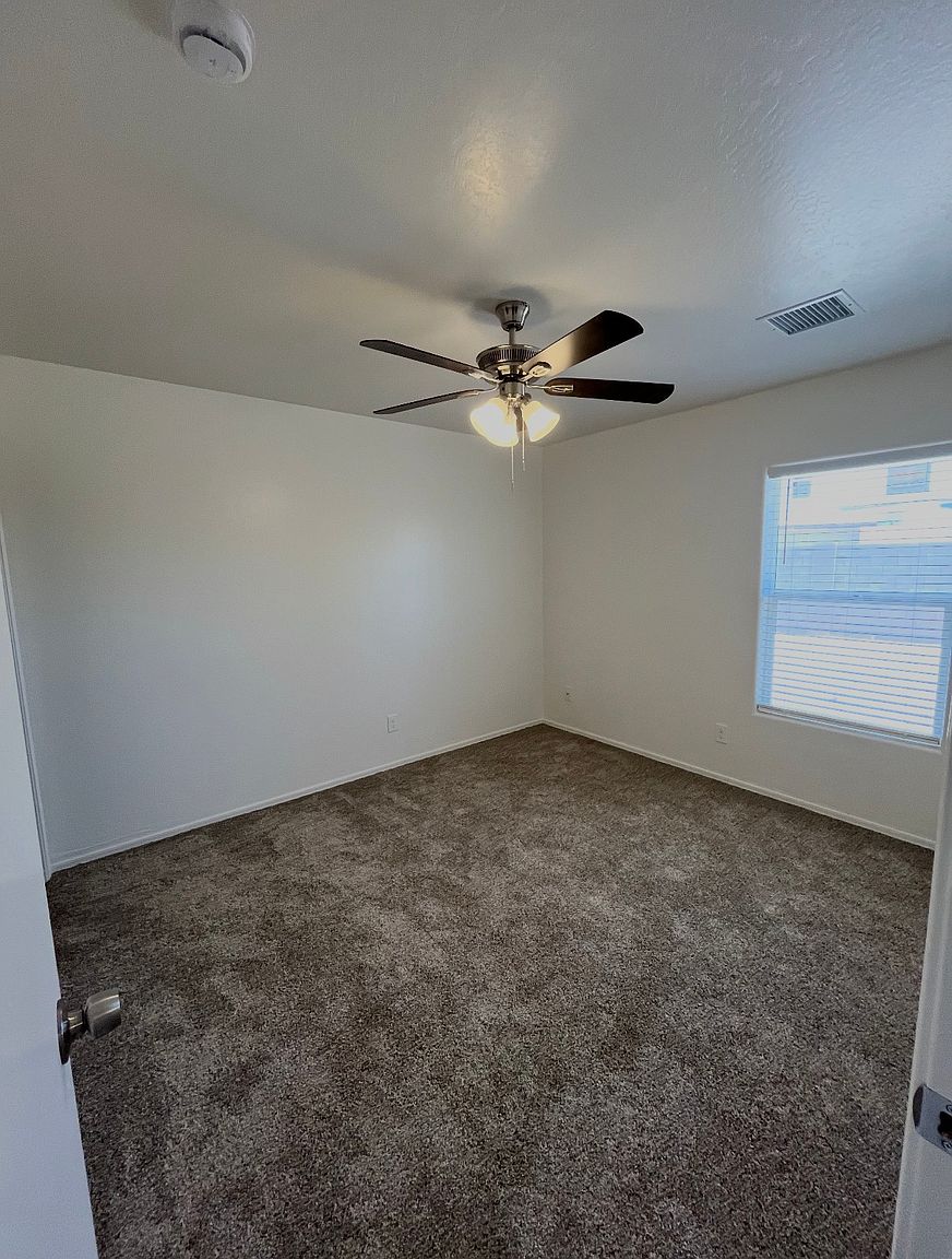 10095 W Tampico Ln photo 3