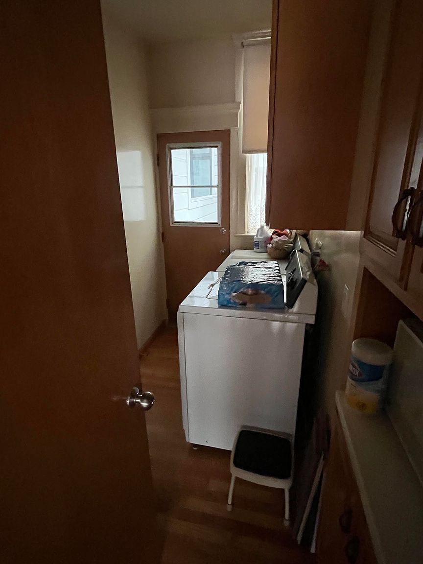 490 Greenwich St photo 3