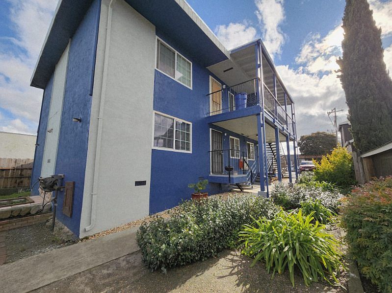 229 Tennessee St photo 2