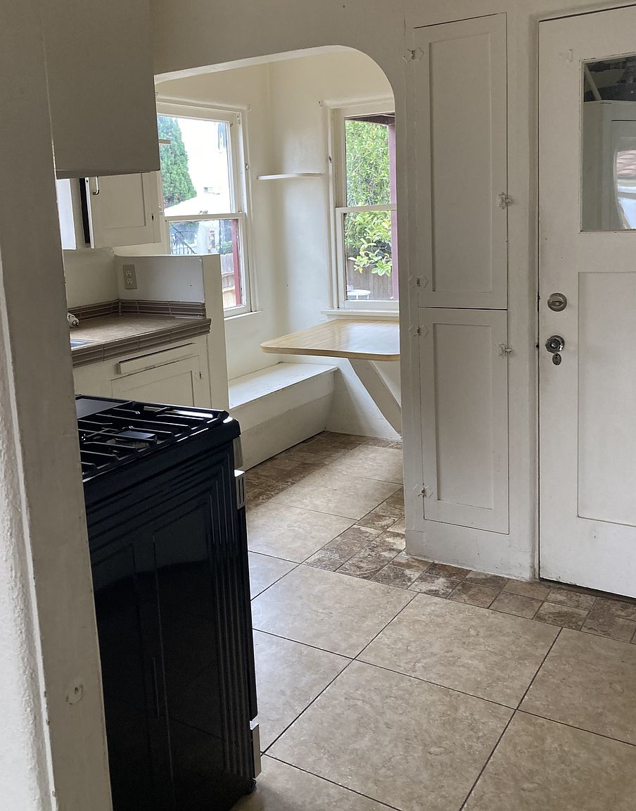 4438 Campus Ave photo 4