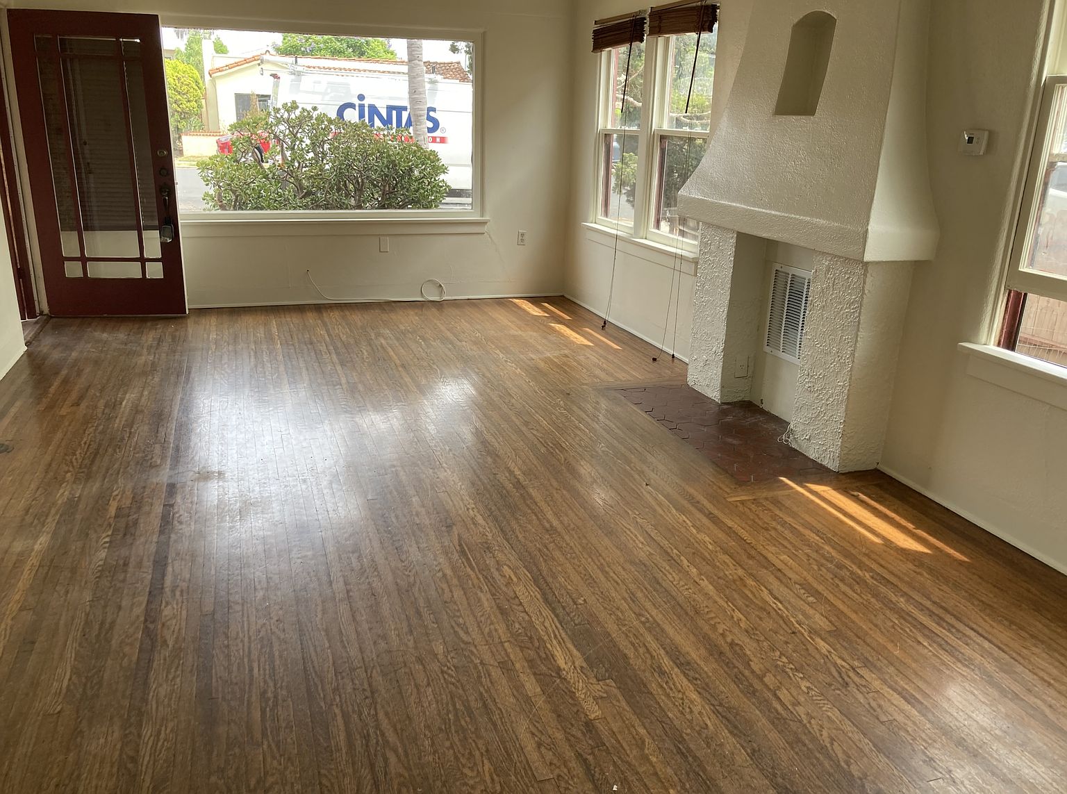 4438 Campus Ave photo 3