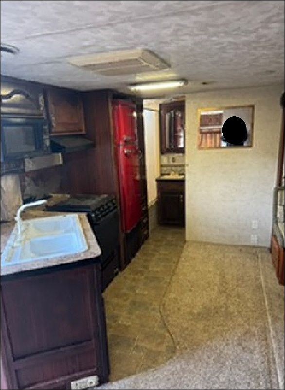 439 Cuyamaca Ave photo 4