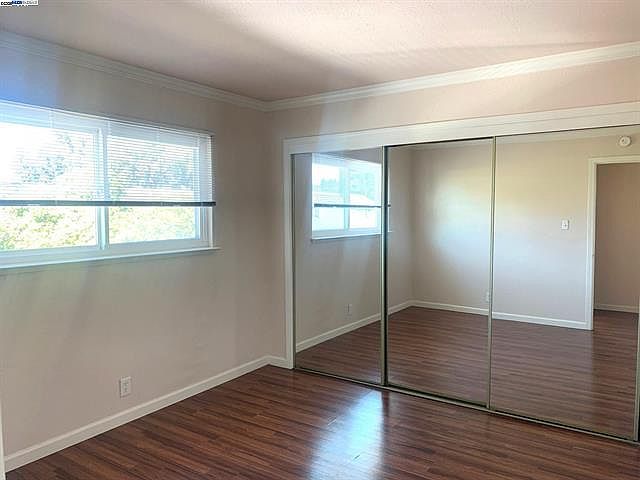 20244 Wisteria St photo 2