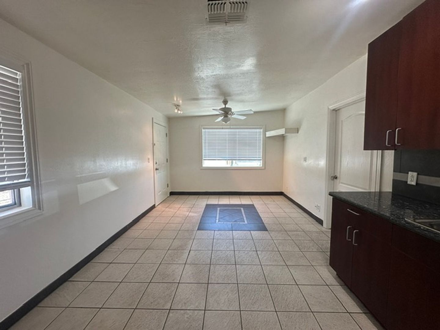 3 Bed, 2 Bath in Tempe – Available August 15 photo 5