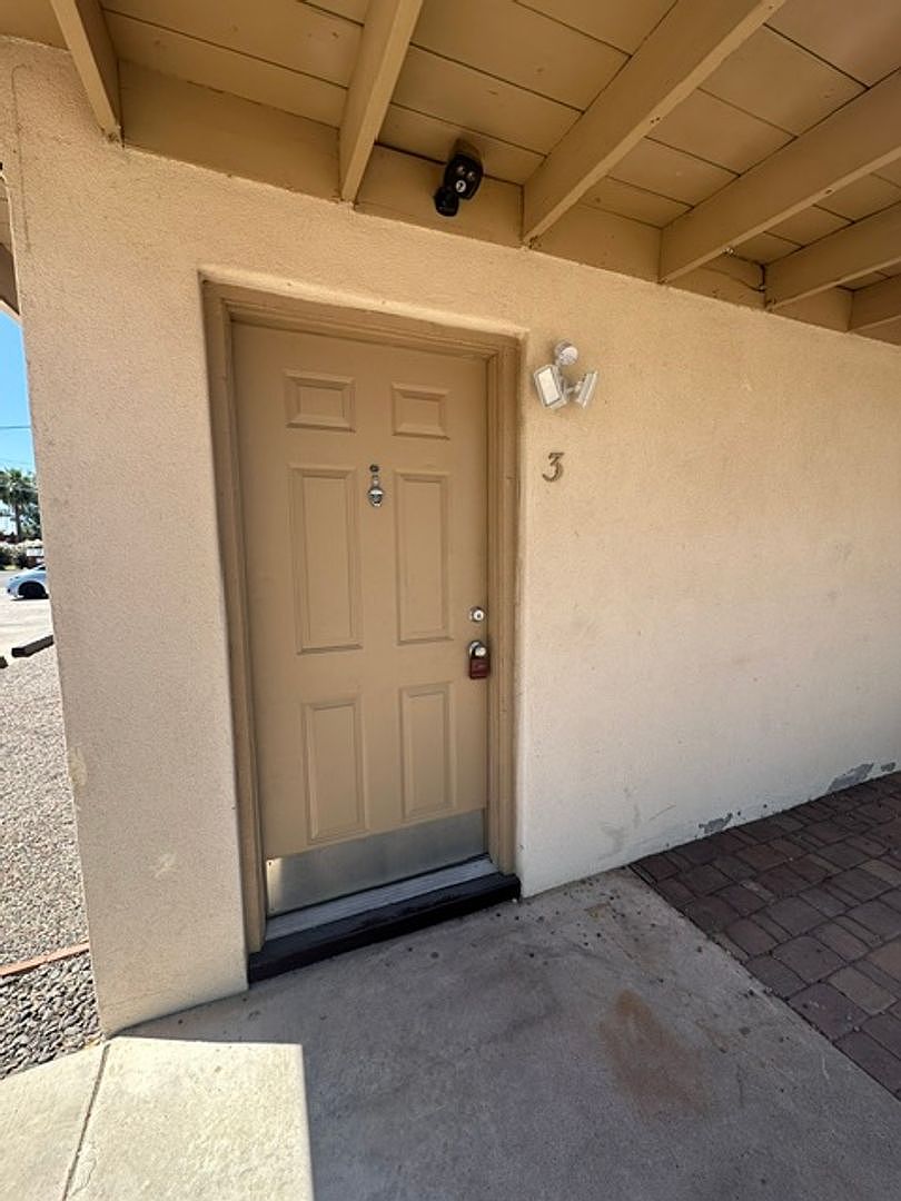 3 Bed, 2 Bath in Tempe – Available August 15 photo 3