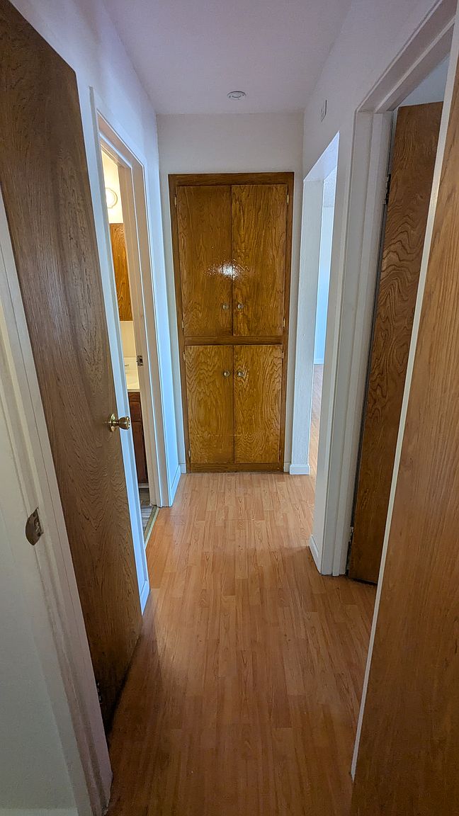 14305 Bancroft Ave photo 5