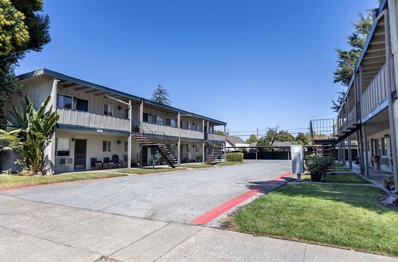 Apartments on Church St · Gilroy photo 2