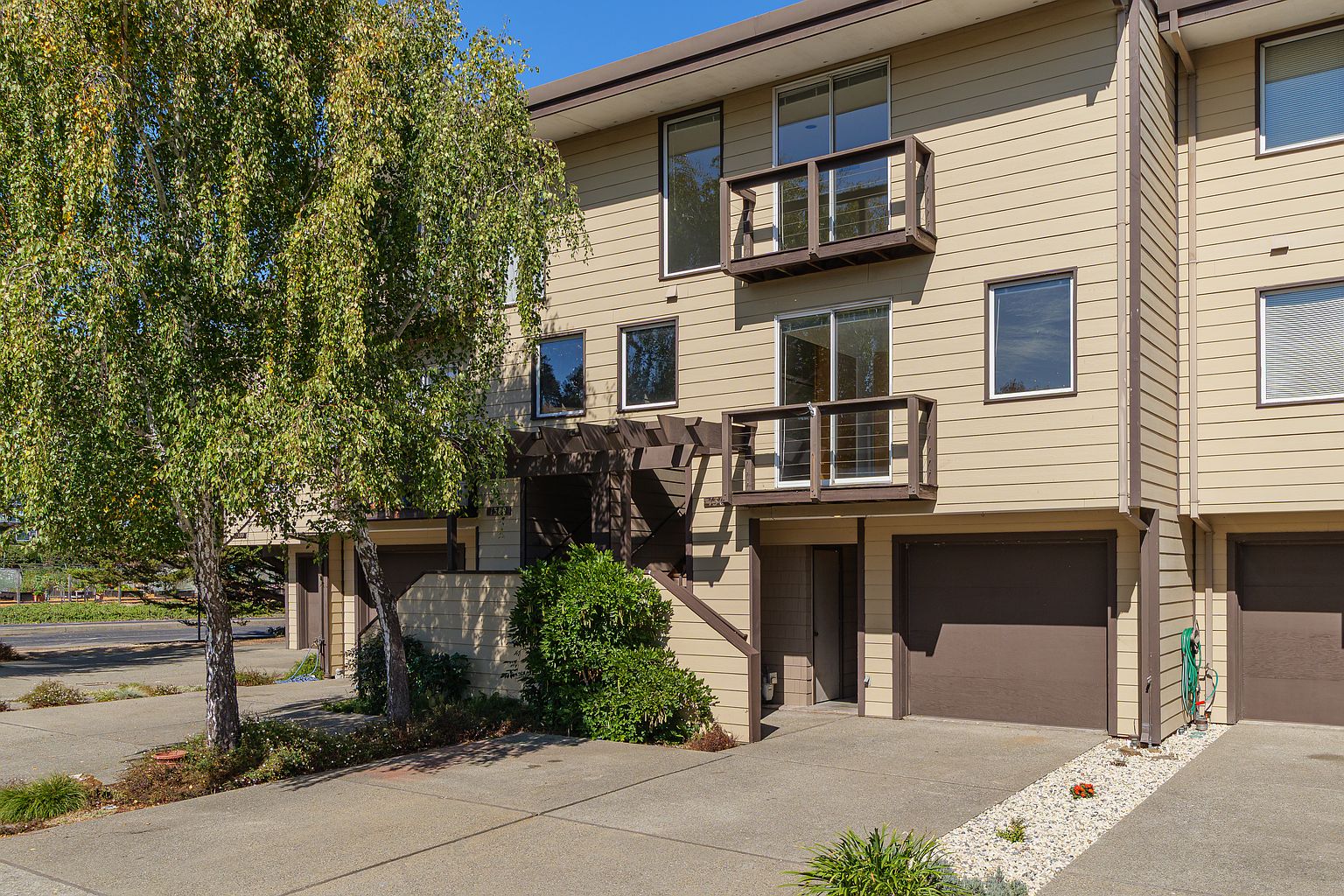 1304 Pelican Way photo 3